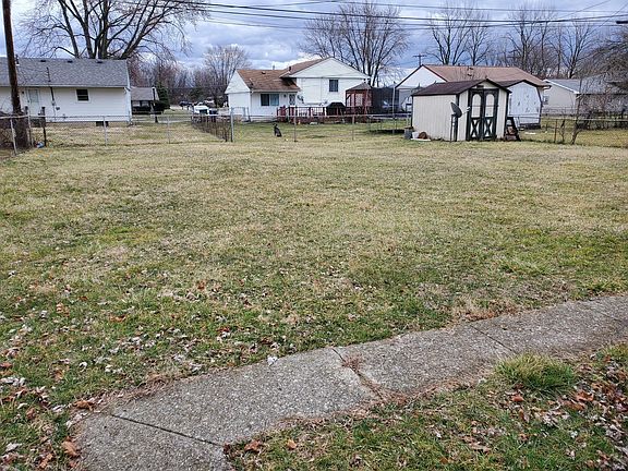 4th image of 2744 Glenshire Dr