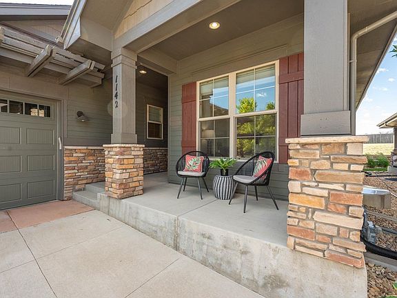4th image of 1142 Summit View Dr