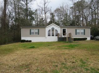 131 Pataula Shores Cir, Fort Gaines, GA 39851