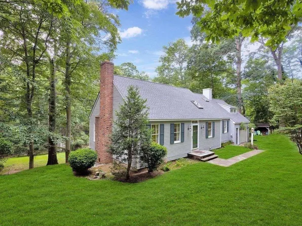 86 Winkle Point Drive, Northport, NY 11768