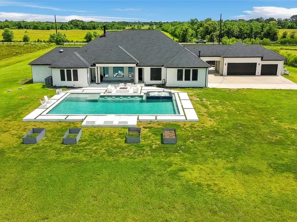 3515 County Road 62, Rosharon, TX 77583