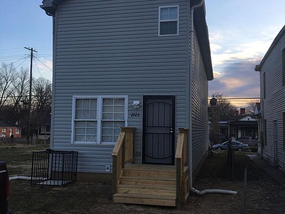 5th image of 2723 Bank St