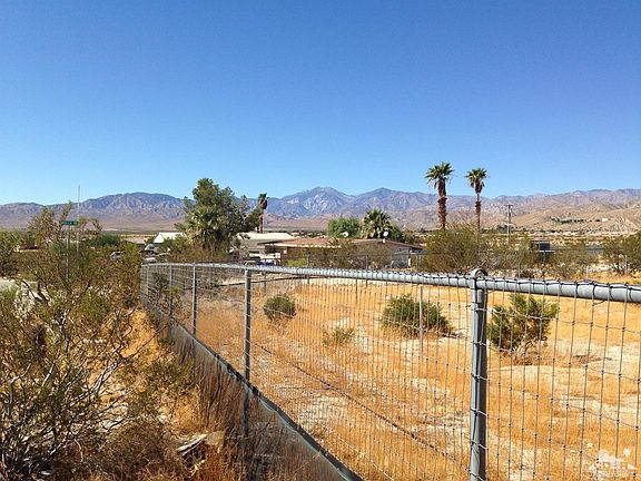 3rd image of 0 10th St