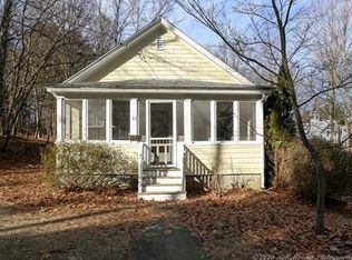 73 Center St, Andover, MA 01810