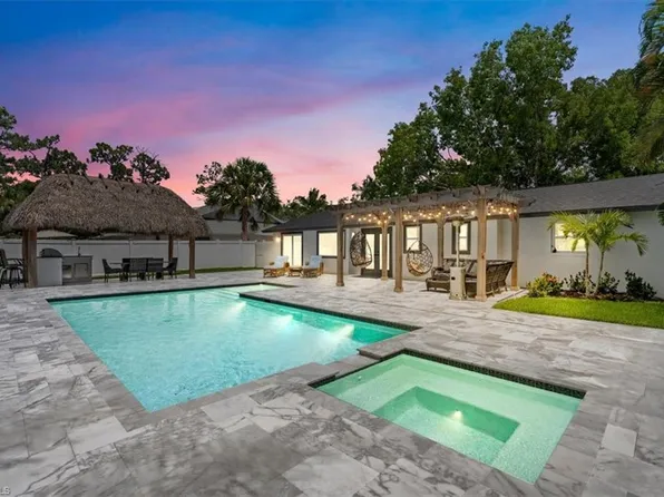 769 97th AVE N, NAPLES, FL 34108