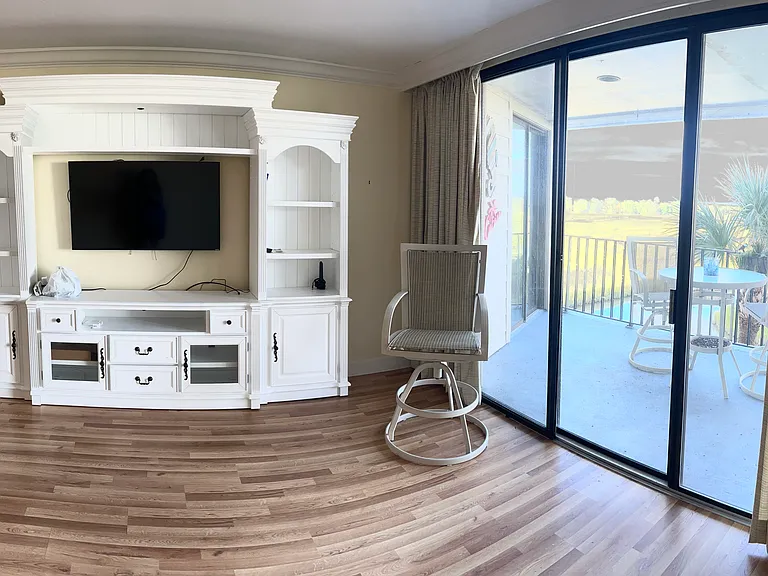 1 Marina Dr #303A — Photo 4