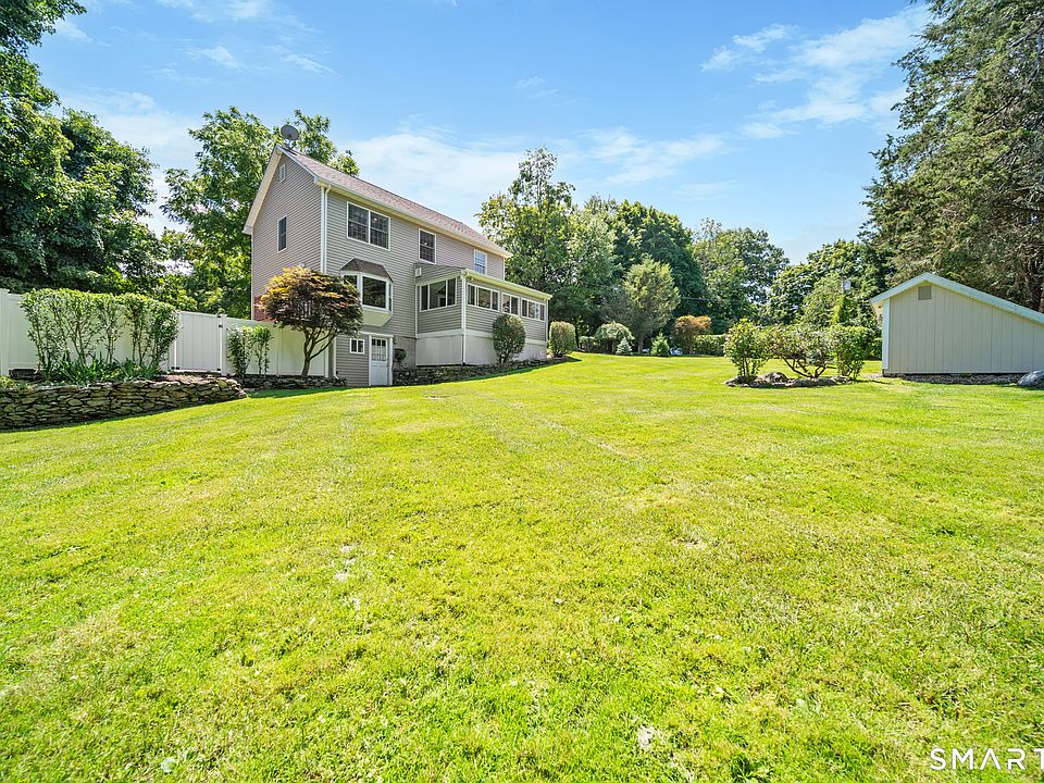 1st image of 32 Taagan Point Drive
