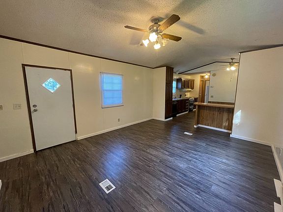 4th image of 1458 Alex Ln