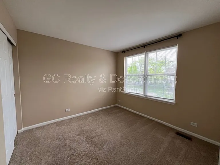 339 S Lancelot Ln — Photo 14