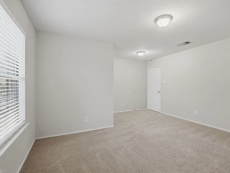7038 Hallie Spirit — Photo 18