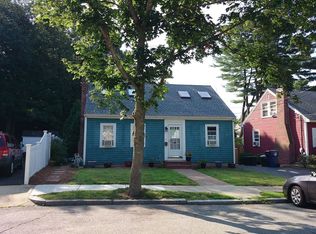 15 Bryant Rd, West Roxbury, MA 02132