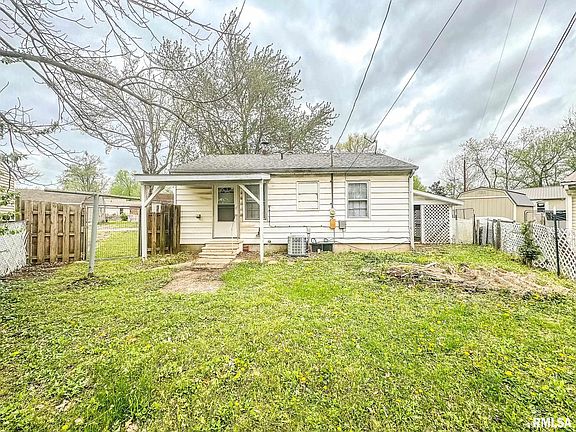 3rd image of 10 Grove Pl