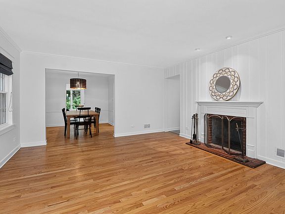 4th image of 14 Walnut Rd