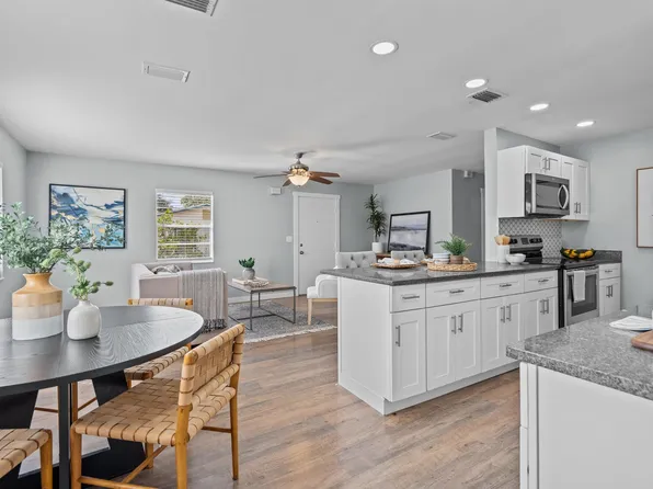 258 Costado St, Saint Augustine, FL 32086