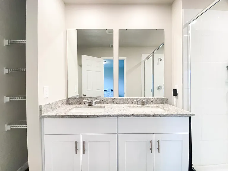 561 Legacy Loop — Photo 7