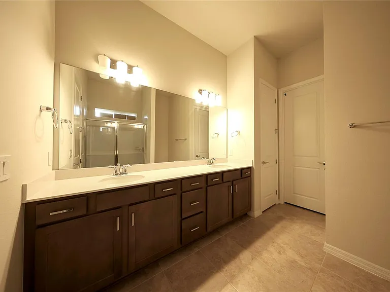 8322 Park Cliff Way — Photo 13