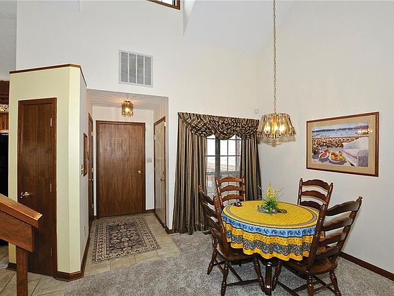 5th image of 560 Cielo Vista Ct