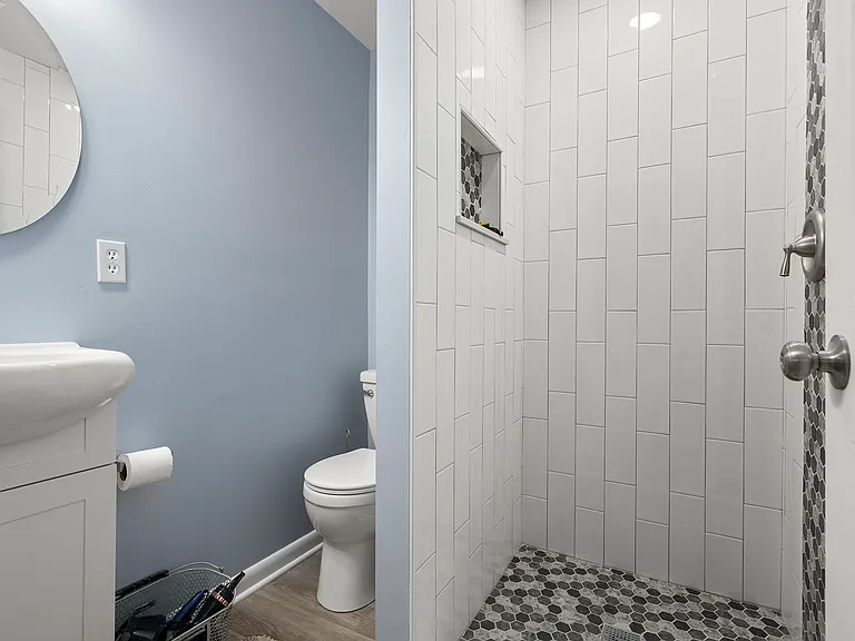 330 Benfield Rd — Photo 17