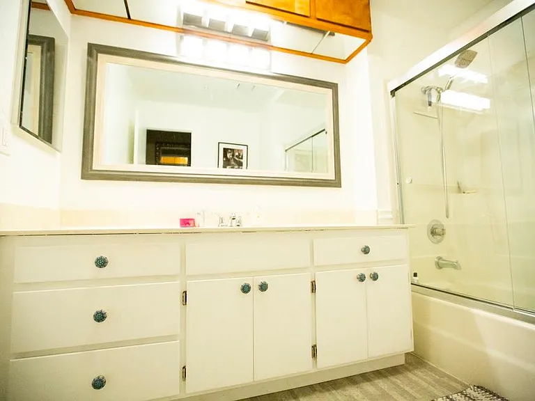 9 Vanessa Ct W — Photo 8