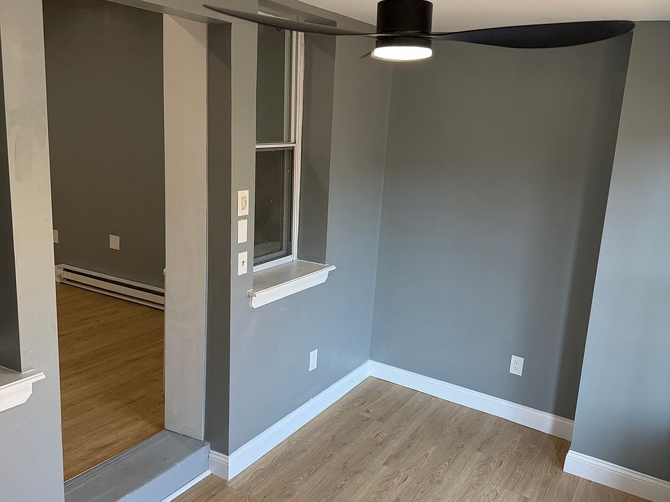 Indoor porch