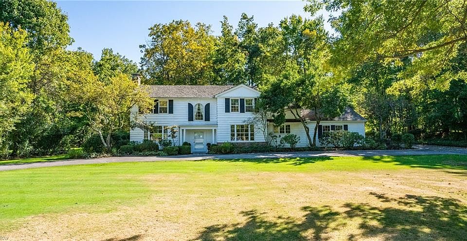 1st image of 32975 Creekside Dr