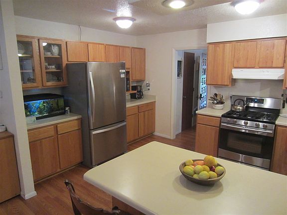 5th image of 467 Pruitt Ave