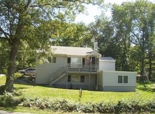 40 Wawayanda Rd, Highland Lakes, NJ 07422