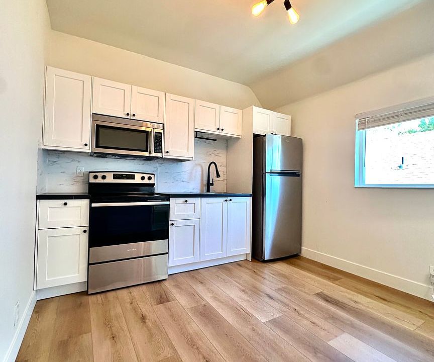 1st image of 1012 S West Temple St #4