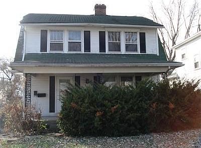 1st image of 236 E Hillcrest Ave
