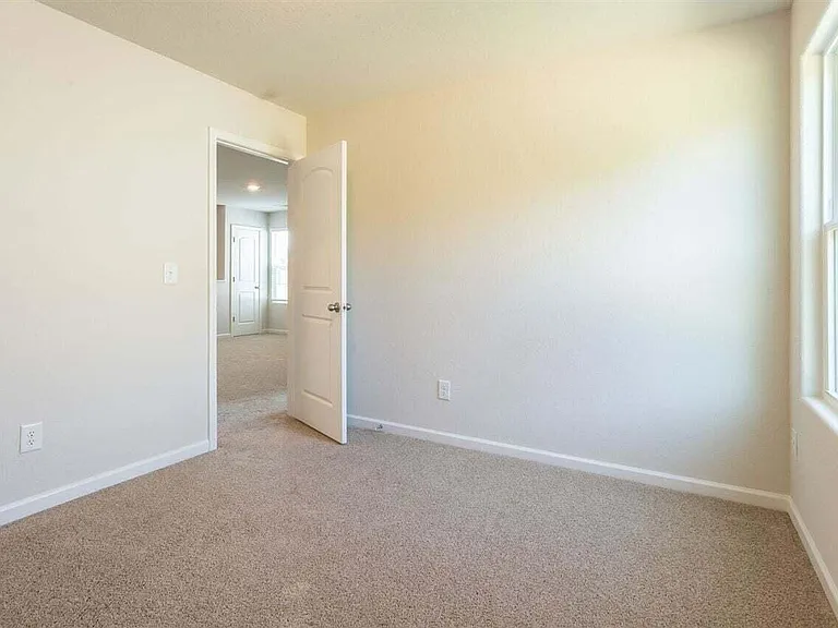 108 Brisk Dr — Photo 17