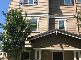 6850 S Mariposa Ln, Dublin, CA 94568