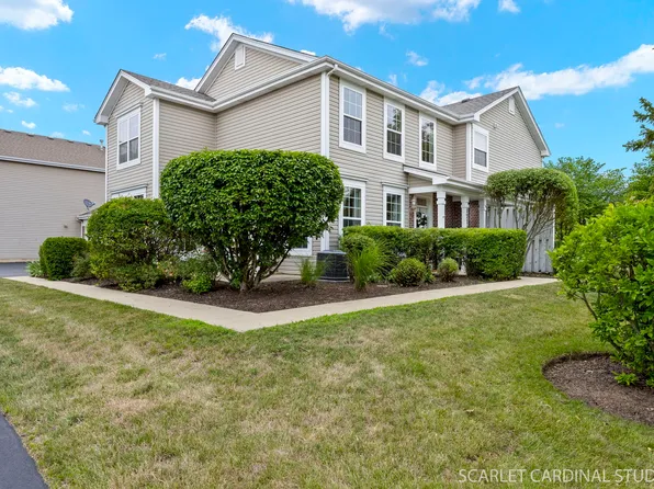 171 Brompton Ln #A, Sugar Grove, IL 60554