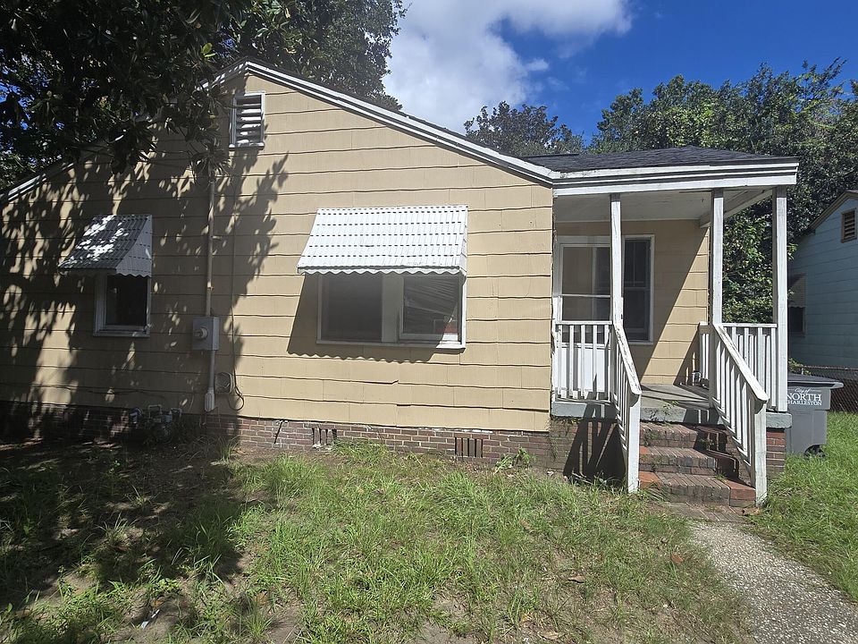 1st image of 2388 Cambridge Ave