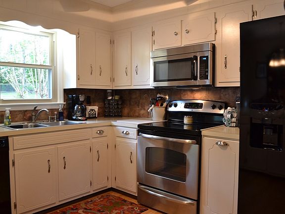 5th image of 1716 Buckhorn Dr