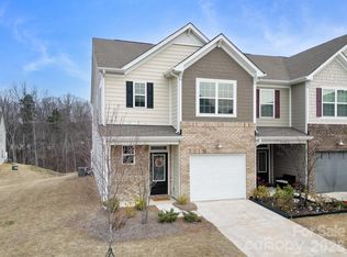 5044 Moss Pine Way, Tega Cay, SC 29708