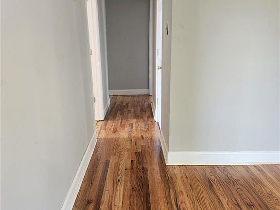 5th image of 1428 24th St