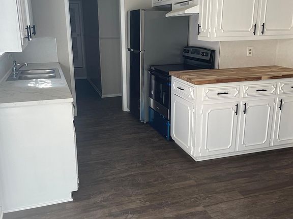4th image of 5328 21st St #B