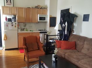 2322 Spruce St APT 4R, Philadelphia, PA 19103