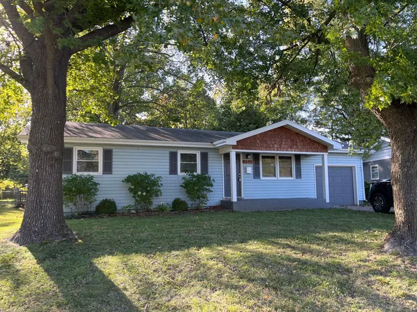 1323 S Estate Ave, Springfield, MO 65804