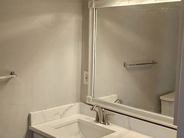 Shiawassee Cir — Photo 14