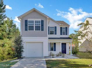 201 Bungalow Rd, Holly Ridge, NC 28445