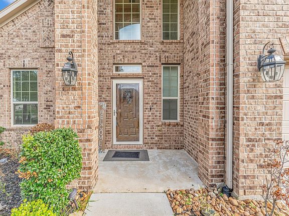 5th image of 18234 Golden Falls Ln