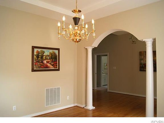 3rd image of 6032 Brentmoor Dr
