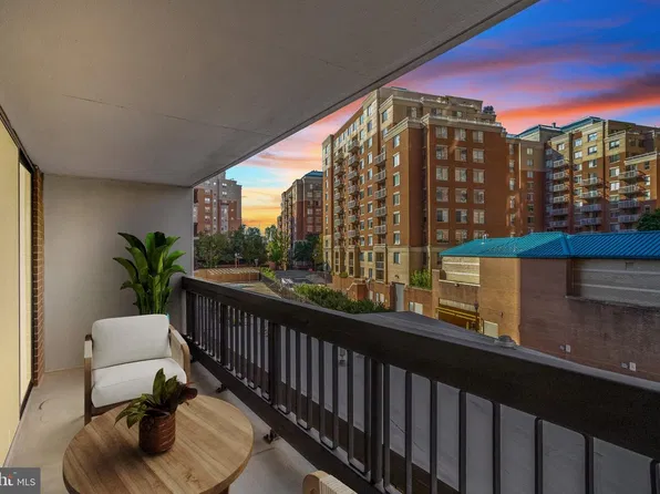 3800 Fairfax Dr APT 105, Arlington, VA 22203
