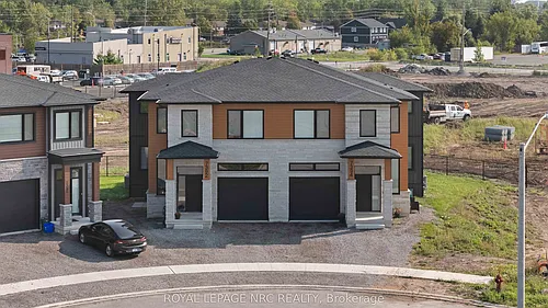 7394 Splendour Dr #LOWER Photo 1