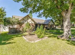 4700 Lake Park Dr, Arlington, TX 76016