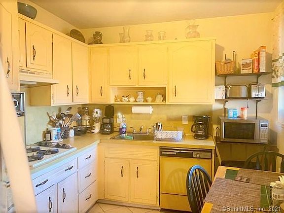 4th image of 315 King St #6E