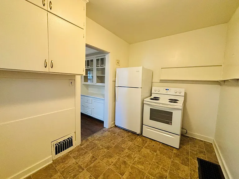 513 Progress St NE — Photo 11