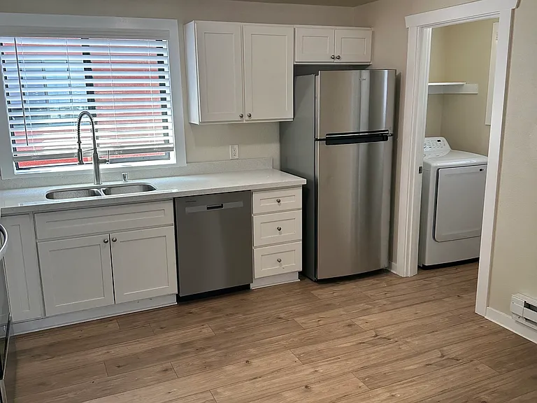 8440 Delridge Way SW #3 — Photo 1