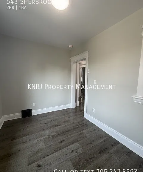 543 Sherbrooke St — Photo 12